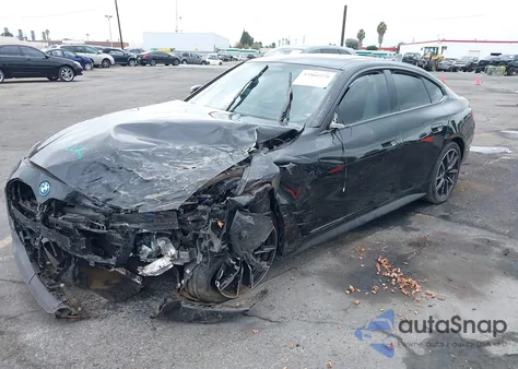 2022 BMW I4 Edrive40 z USA, uszkodzony, nr VIN WBY73AW03NFM94618